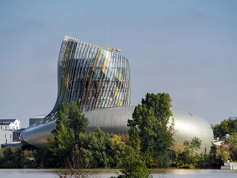 BẢO TÀNG CITÉ DU VIN VÀ CHỨNG NHẬN MÔI TRƯỜNG XANH NF